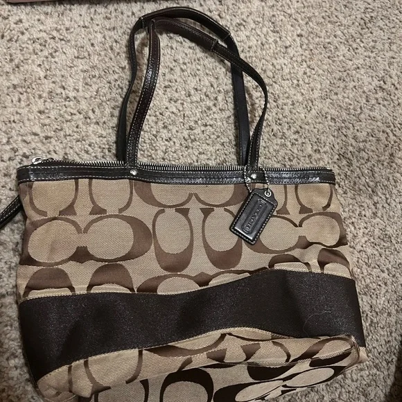 Coach bag - Picture 2 of 4